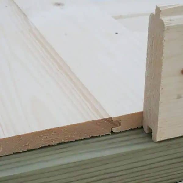 Holzfußboden Universal 18 mm mit Imprägnierung 3 m²